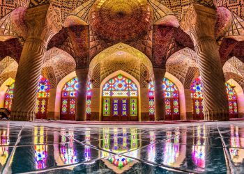 Colors of Worship: Exploring the Nasir ol Molk Mosque in Shiraz