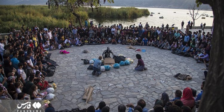 A trip to Iran’s capital of street theater