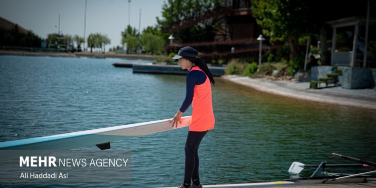 Iran’s women’s rowing league