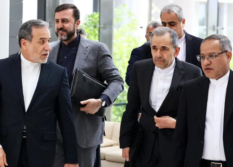 Iran-US wrap-up talks in Oman, make progress addressing technical details