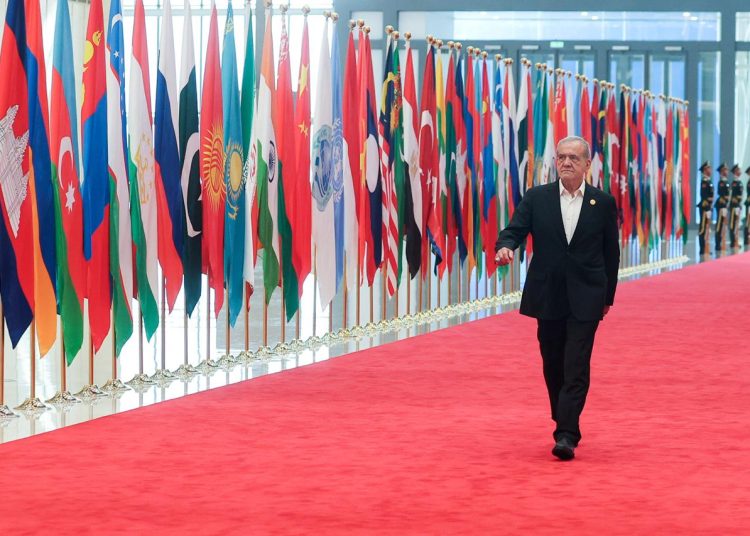 Iran deepens Eastern ties at SCO summit amid Western pressure